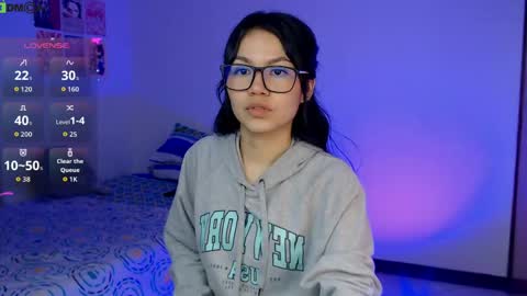 Snapshot of nicorobin7 chatting on 05-24-26, 06:40 NicoRobin777 online show from 05-24-26, 06:40