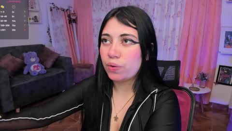      900   300   online show from 11-21-25, 06:12