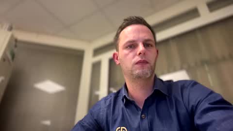 nigel49 online show from 01-18-26, 07:06