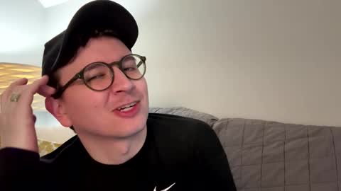 Nigel Hart online show from 03-09-25, 01:46