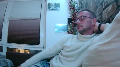 Snapshot of nighthawk28 chatting on 12-15-25, 05:50 MikeVanDyck online show from 12-15-25, 05:50