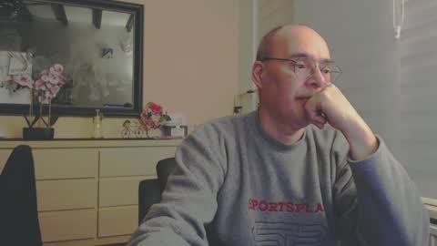 nightkeeper63 online show from 02-18-25, 12:26