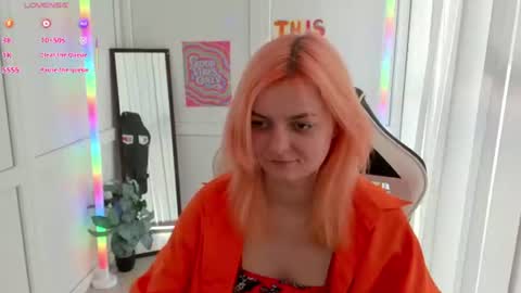 Bestie online show from 06-11-26, 01:09