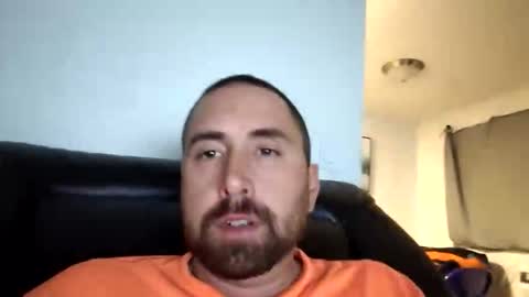 Snapshot of nightnightlol chatting on 12-02-25, 02:06 nightnightlol online show from 12-02-25, 02:06