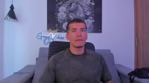 Niick online show from 12-16-24, 08:37