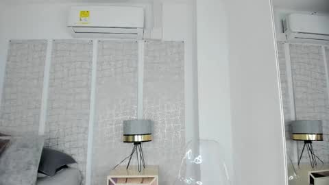 Niicole online show from 11-27-25, 07:16