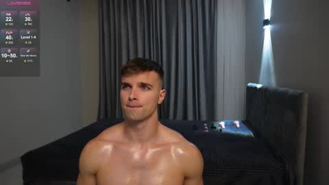 Nik online show from 11-26-25, 06:09