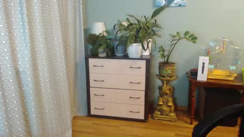 Nika online show from 02-28-25, 07:35