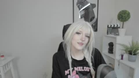 Snapshot of nika_dream1 chatting on 07-13-26, 12:41 Nika online show from 07-13-26, 12:41
