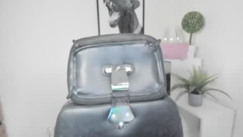 Snapshot of nika_dream1 chatting on 07-21-26, 12:51 Nika online show from 07-21-26, 12:51