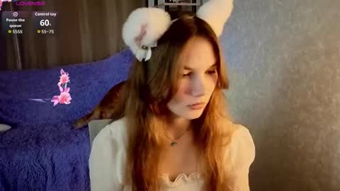 Snapshot of nika_omg chatting on 10-03-25, 08:39 Nika online show from 10-03-25, 08:39