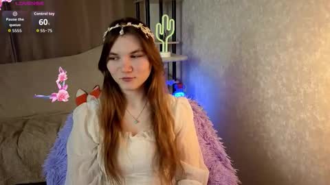 Snapshot of nika_omg chatting on 10-11-25, 07:56 Nika online show from 10-11-25, 07:56