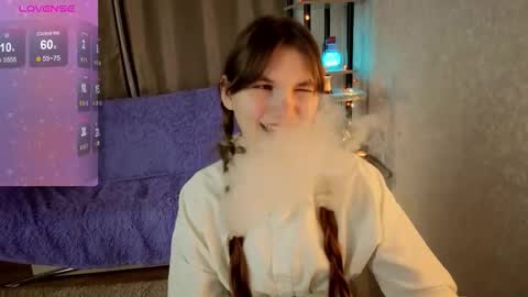 Snapshot of nika_omg chatting on 11-05-25, 08:31 Nika online show from 11-05-25, 08:31