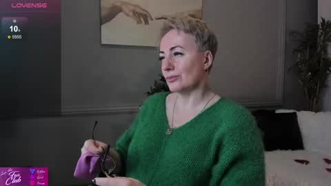 Nika online show from 02-15-25, 05:30