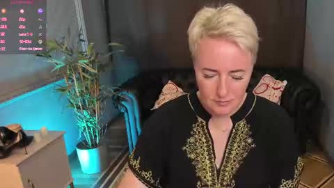 Snapshot of nika_smit chatting on 07-03-26, 09:05 Nika online show from 07-03-26, 09:05
