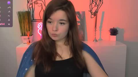 Snapshot of nika_still chatting on 10-25-25, 10:23 Little  Angel online show from 10-25-25, 10:23