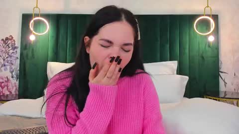 Nika online show from 01-27-25, 11:11