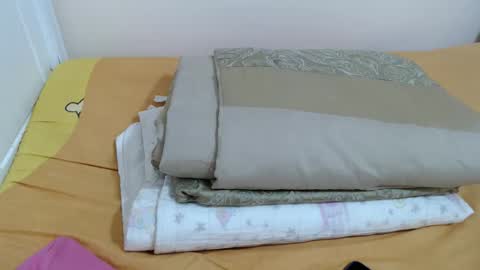 Leen online show from 12-19-25, 12:23