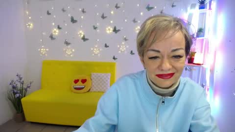 Snapshot of nikamayu chatting on 04-25-26, 05:21 Nika online show from 04-25-26, 05:21