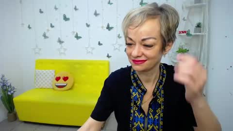 Snapshot of nikamayu chatting on 05-12-26, 05:15 Nika online show from 05-12-26, 05:15