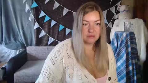 Nika online show from 10-04-25, 04:21