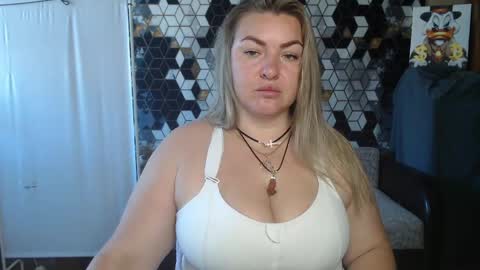 Nika online show from 06-04-26, 05:13