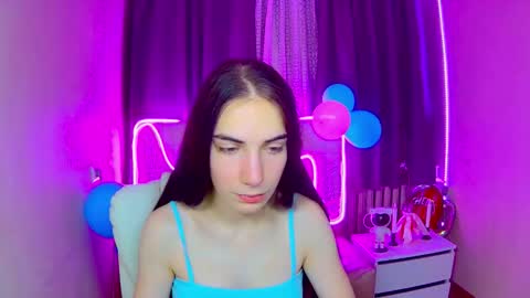 nikastarkk online show from 10-09-25, 08:01