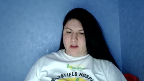 Snapshot of nikayshadow chatting on 09-19-25, 03:45 NikayShadow online show from 09-19-25, 03:45