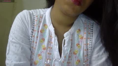 Snapshot of nike_aj chatting on 04-30-26, 05:03 Nike online show from 04-30-26, 05:03
