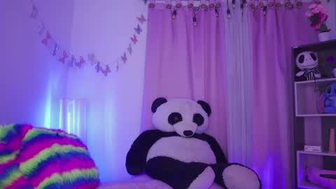 Snapshot of nikerly_hot chatting on 05-11-26, 11:38 NIKERLY online show from 05-11-26, 11:38