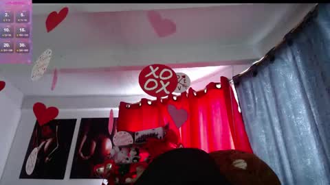Snapshot of niki_1998 chatting on 04-24-26, 03:47 Natalia online show from 04-24-26, 03:47