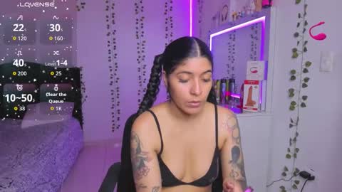 Niki online show from 03-16-26, 12:38