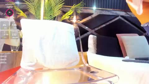 Snapshot of nikii_white chatting on 01-10-25, 02:57 nikii_white online show from 01-10-25, 02:57