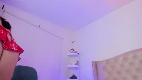 Niikii online show from 02-24-25, 04:38