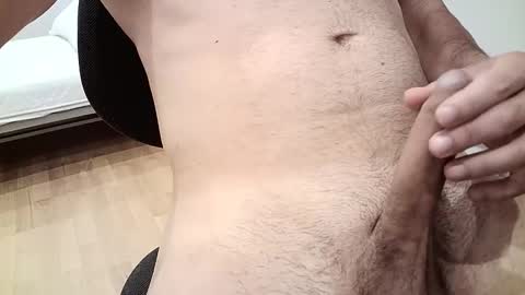 nikiliu online show from 10-21-25, 08:20