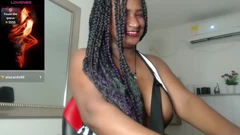 Snapshot of nikitakisskm chatting on 01-23-25, 01:13 nikitakisskm online show from 01-23-25, 01:13