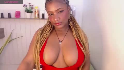 Snapshot of nikitakisskm chatting on 03-05-25, 12:11 nikitakisskm online show from 03-05-25, 12:11