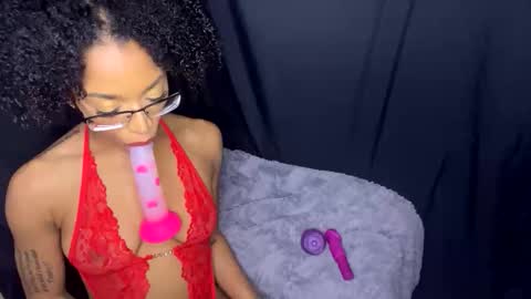 Snapshot of nikitalove104 chatting on 01-10-26, 10:25 nikitalove104 online show from 01-10-26, 10:25