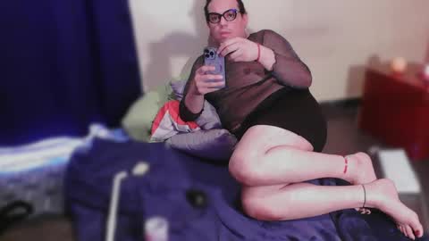 nikkelsofiaclouds online show from 01-03-25, 07:29