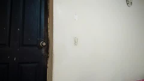 Snapshot of nikki_gray chatting on 03-08-26, 11:19 Nikkita online show from 03-08-26, 11:19