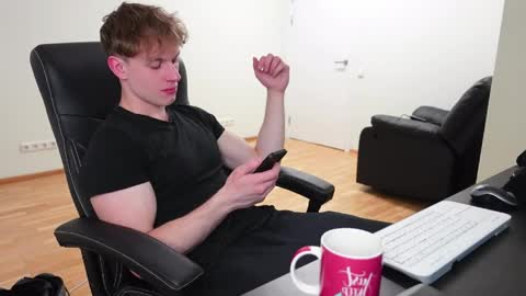 nikki online show from 04-21-26, 05:17