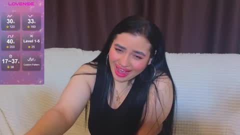 Nikki Kardashian online show from 02-01-25, 02:26