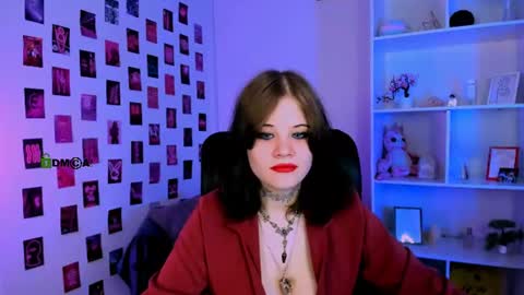 Snapshot of nikki_kiss_ chatting on 07-19-26, 08:40 nikki_kiss_ online show from 07-19-26, 08:40