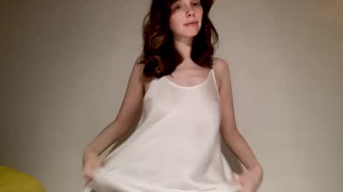 Snapshot of nikki_mi chatting on 12-07-24, 01:18 Nikki online show from 12-07-24, 01:18