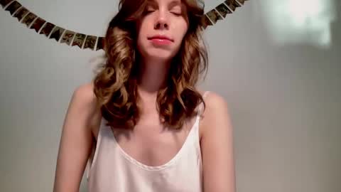 Snapshot of nikki_mi chatting on 01-18-25, 10:17 Nikki online show from 01-18-25, 10:17