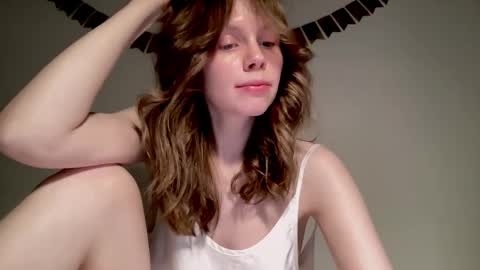 Snapshot of nikki_mi chatting on 01-31-25, 01:12 Nikki online show from 01-31-25, 01:12