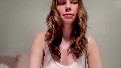 Snapshot of nikki_mi chatting on 10-02-25, 10:00 Nikki online show from 10-02-25, 10:00