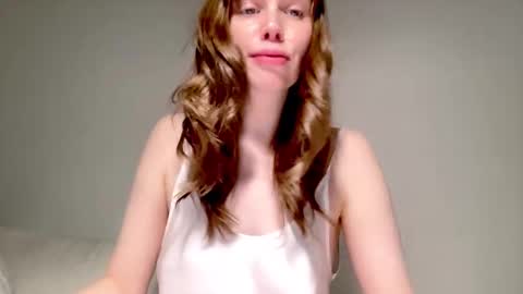 Snapshot of nikki_mi chatting on 11-07-25, 09:53 Nikki online show from 11-07-25, 09:53