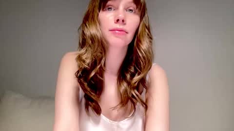 Snapshot of nikki_mi chatting on 11-20-25, 10:04 Nikki online show from 11-20-25, 10:04