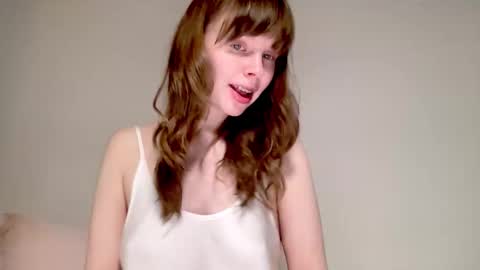 Snapshot of nikki_mi chatting on 11-23-25, 09:53 Nikki online show from 11-23-25, 09:53